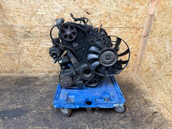 ČÁSTEČNĚ NASTROJENÝ MOTOR 1.9 TDI 66KW AHH - 5