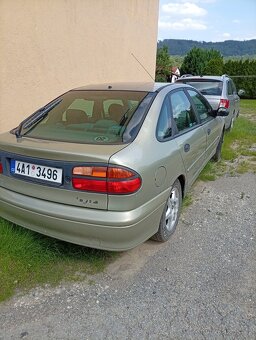 Laguna 1.8 16v - 5