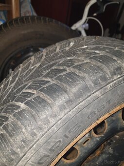 Zimní pneu Nokian 185/60 R15 - 5