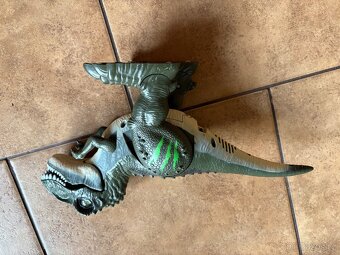 Figurky dinosaurů - 5