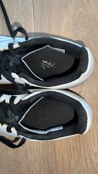 Dětské sálové boty Adidas 35,5 - 5