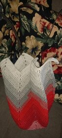 Krásná háčkovaná kabelka - 5