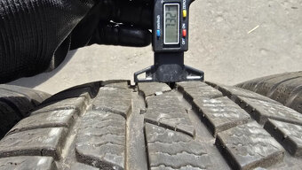 Zimní pneu 205/60/16 Continental - 5