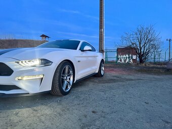 Ford Mustang 5.0 GT - EU verze - 5