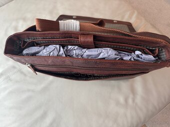 Pánská kožená brašna od Dilnastore - 5