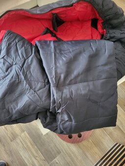 Stan Husky a 2 spací pytle - 5