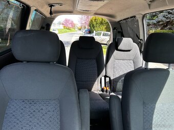 Ford Galaxy - 5