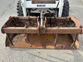 Smykovy nakladac Bobcat S175 2005 - 5