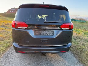 Chrysler Pacifica S LPG 2020 záruka 2 roky 8 míst - 5