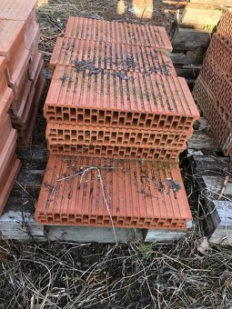 Prodam zbytky cihel ze stavby - 5