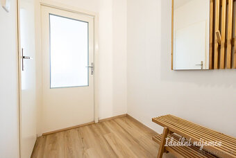 Pronájem bytu 2+kk, Pertoldova, Modřany, 16750 Kč/měs, 41 m - 5