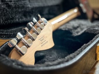 Squier Standard Stratocaster + hard case - 5