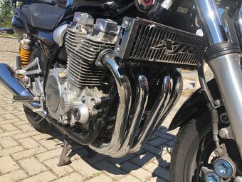 YAMAHA XJR 1300 SP - 5