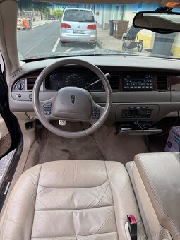 Lincoln town car v8 EU - 5