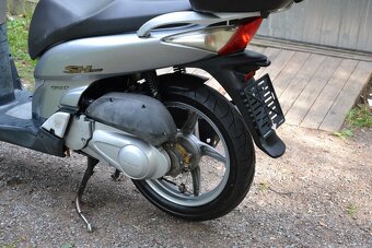 Honda SH150i - 5