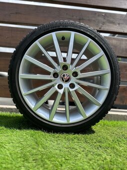 Alu kola 5x112 r18 s pneu (turinistr) - 5