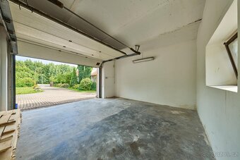 Prodej podkrovního bytu 4+1 s garáží - 5