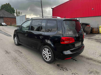 359. VW TOURAN 2011 1T3 / 1.6 TDI / CAY - 5