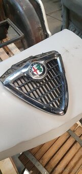 Alfa Romeo 156 - maska - 5