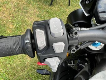 Triumph Speed Triple RS - 5