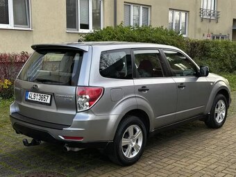 Subaru Forester SH 2.0 D 108kW 4x4 SUV ALU kola Tažné 2 tuny - 5