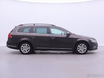 Volkswagen Passat 2,0 TDI 103kW Comfort CZ (2012) - 5