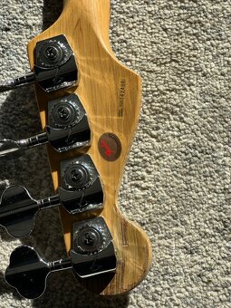 1996 Fender Active Jazz Bass Deluxe USA Blueburst - 5