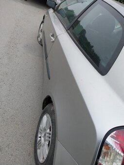 FIAT STILO - CELEK BEZ TP NA NÁHRADNÍ DÍLY - 5