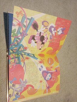 Nová knížka minnie mouse - 5