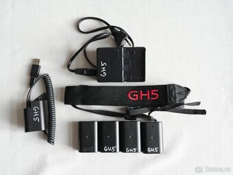 Panasonic GH5 + příslušenství - 5
