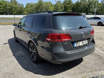 Volkswagen Passat 1.6 - 5