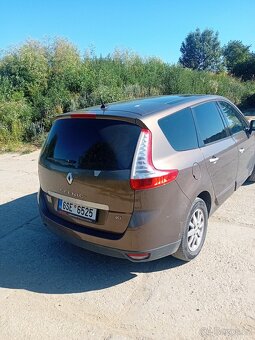 Renault Grand Scenic  1,9 dci - 5