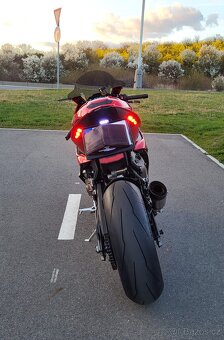 BMW S 1000 RR 2020 - 5