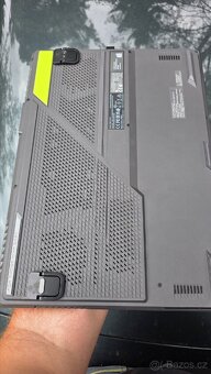 ASUS ROG Strix G713PI – Ryzen 9 / RTX 4070 / 32GB 36m zaru - 5