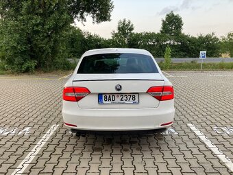 ŠKODA SUPERB II SEDAN 1.8TFSI 118KW DSG 2014 - 5