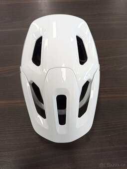 helma Specialized Tactic 4 vel. M - 5