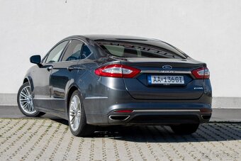 Ford Mondeo 2.0 Vignale - Hybrid AJ NA SPLÁTKY - 5