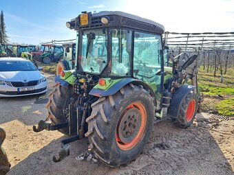 CLAAS NEXOS 240F 4X4 - 5