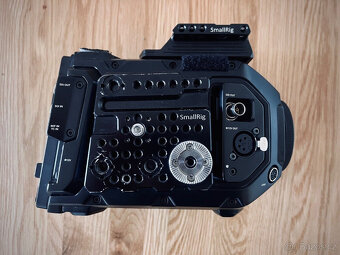 Blackmagic Design Ursa Mini Pro 12K PL a EF bajonet, 256GB C - 5