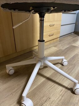 Kancelářské křeslo - 5