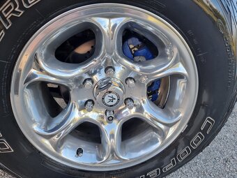 Chevrolet , Tahoe GMC - 5