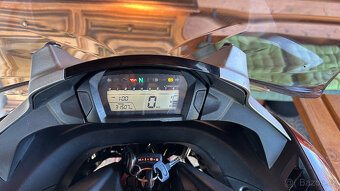 HONDA Integra NC 700D - 5