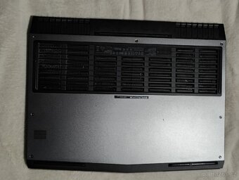 Dell Alienware 17 - 5