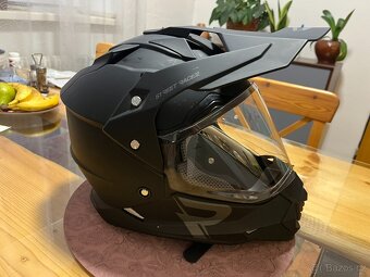 Helmy +chránič Emerze - 5