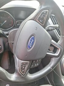 Prodám Ford Kuga r.v.2017 4x4 km208000 - 5