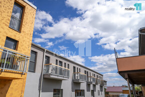 prodej bytu 3+kk, 73 m2, ulice Rovná, Sulice - Želivec, novo - 5
