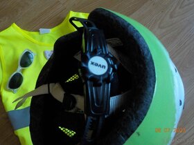 Helma na kolo zn.UVEX dětská cca do 8 let max.56 cm - 5