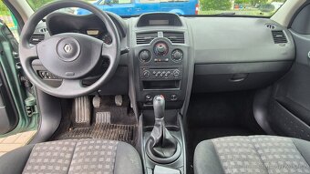 Renault Megane 1.6i 16V - 5