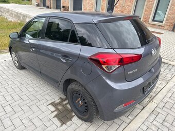 Hyundai i20 ,r.v.2017,1.25i,62kw,99000 km - 5