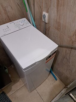 Pracka indesit - 5